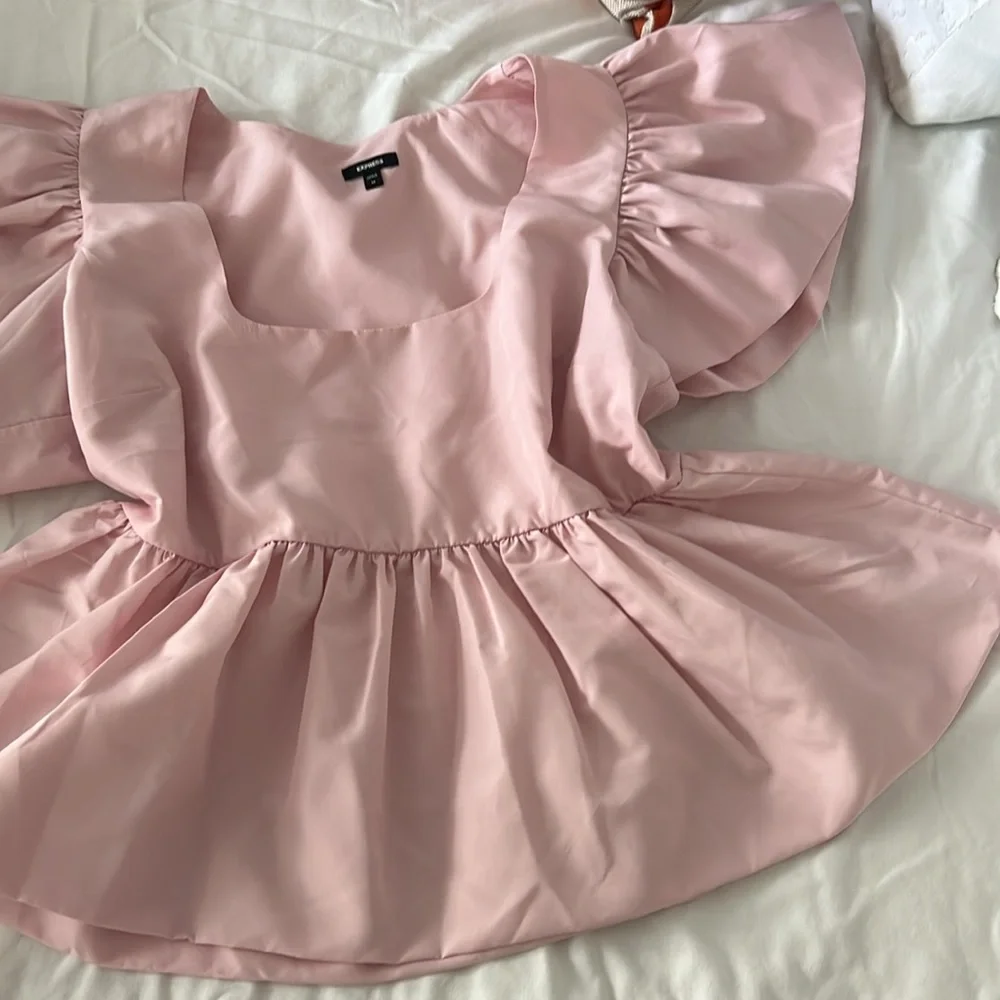 Express - Picture 3 of 3